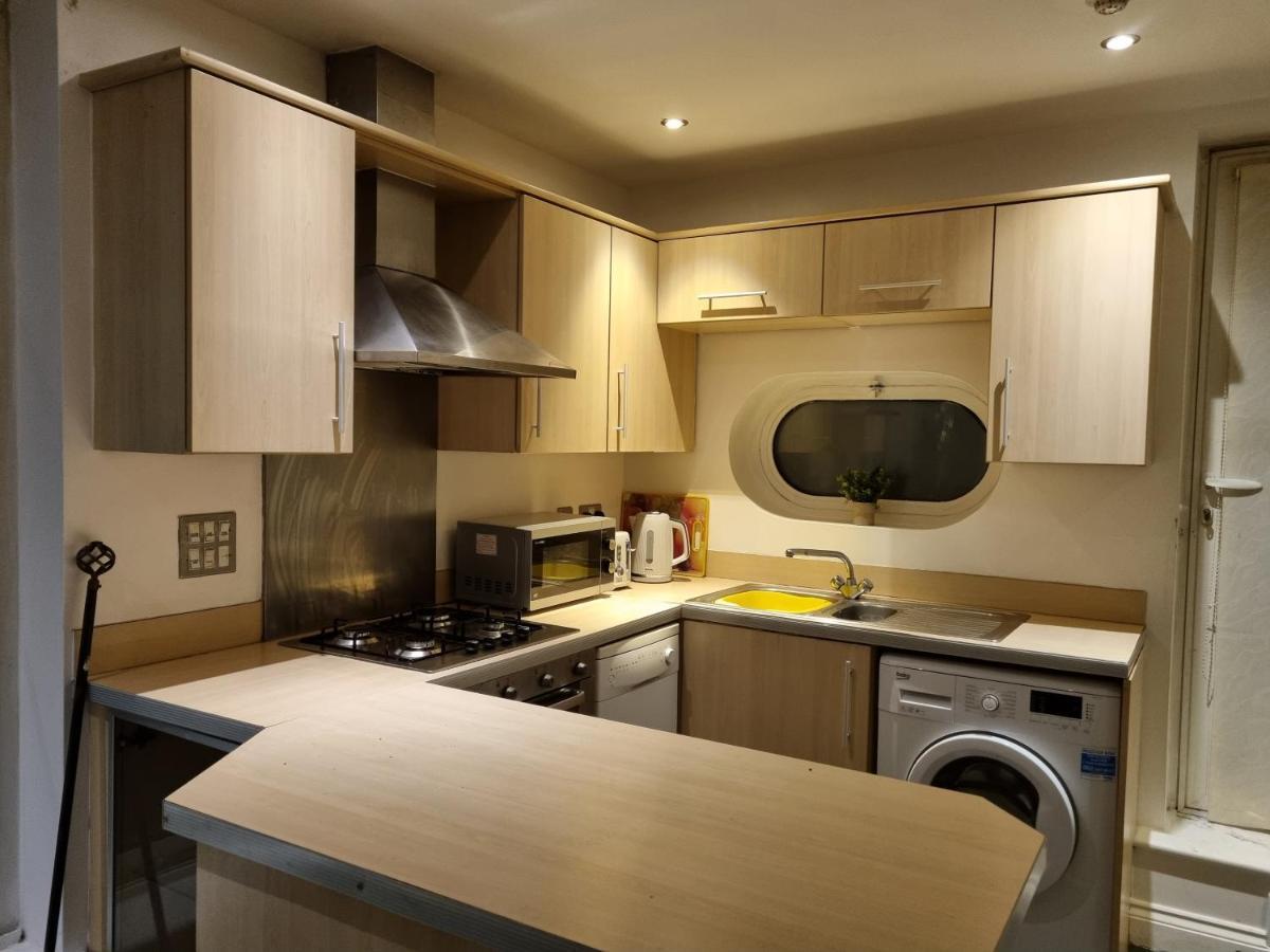 Deluxe Apartment Sleeps Up To 6 Лестер Экстерьер фото
